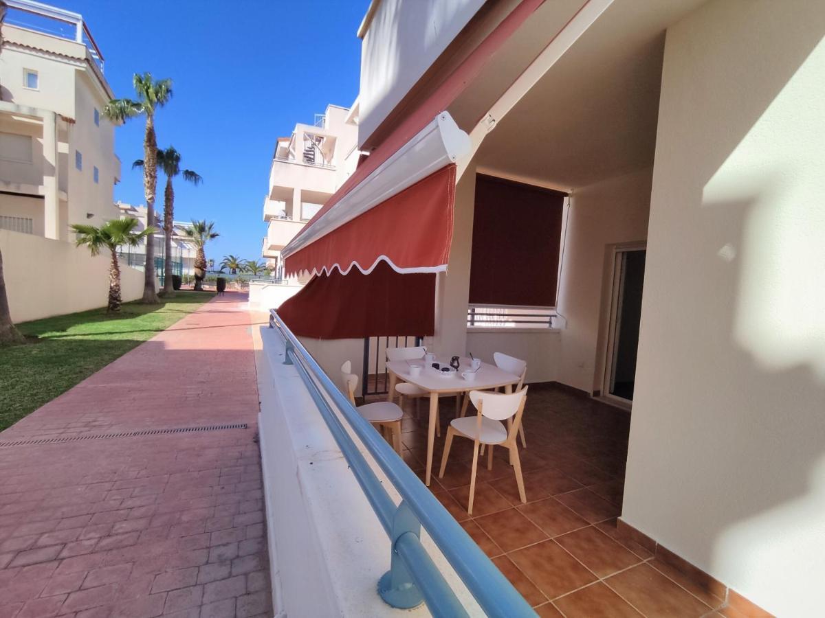 Bajo Con Terraza En Urbanizacion Familiar - Arenas Albert Villas Alcossebre Exterior foto